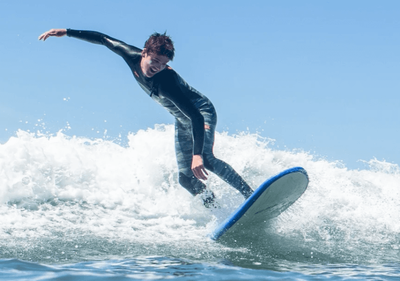 Surfing business makes a big splash with their customers by offering easy-to-use payment choices.